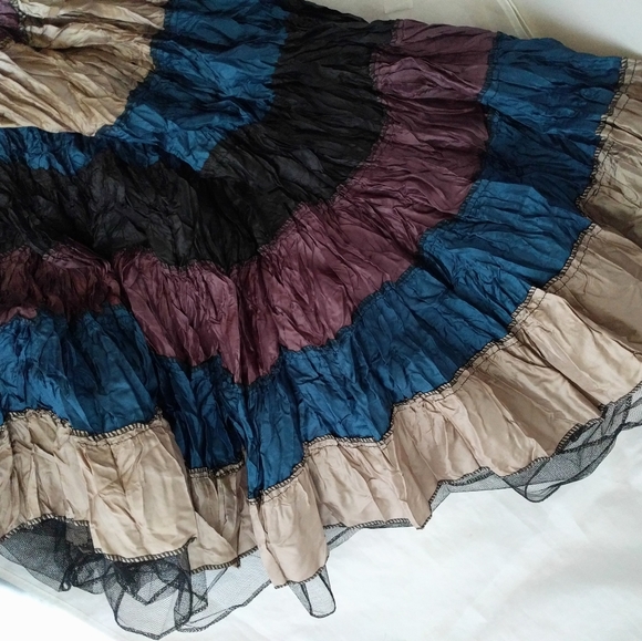 COCO & TASHI skirt - Picture 2 of 4